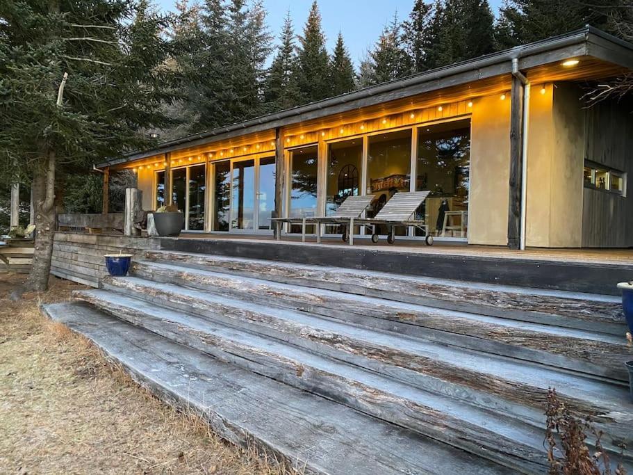 Luxury Lakefront Villa, Infinity Hot Tub And Sauna Grimsnes og Grafningshreppur